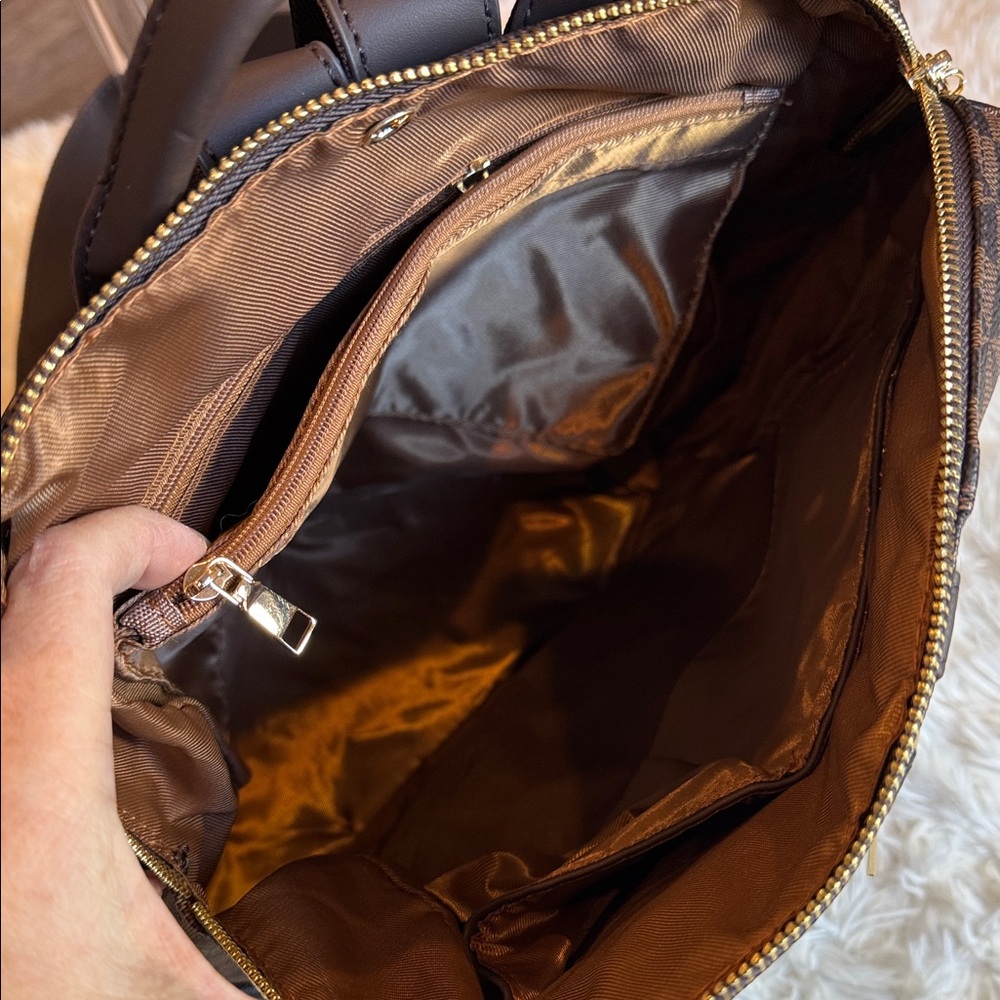 Geometric Pattern Brown Backpack - image 4